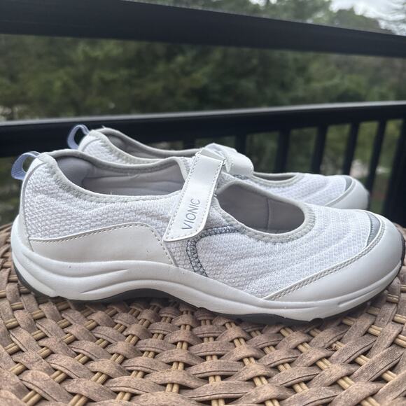 VIONIC Mary Jane Slip On Sneakers White Women’s SIZE 8.5 Comfort 1st Ray tech - Picture 1 of 16